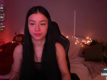 FataleNellie  live sex cam