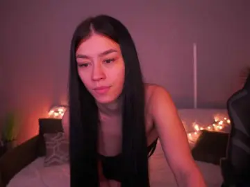 FataleNellie  live sex cam