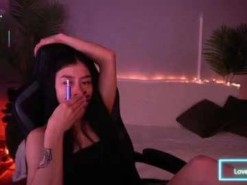 FataleNellie  live sex cam