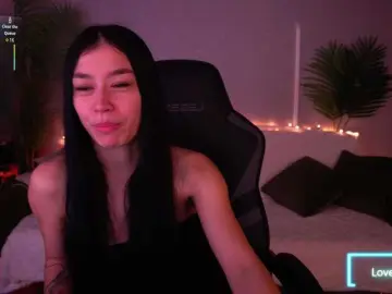 FataleNellie  live sex cam