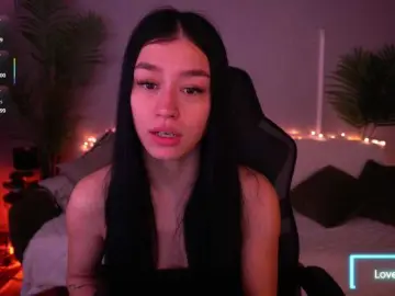 FataleNellie  live sex cam