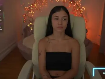 FataleNellie  live sex cam