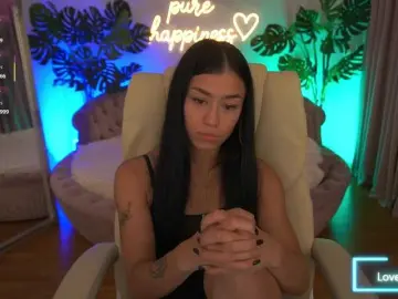 FataleNellie  live sex cam