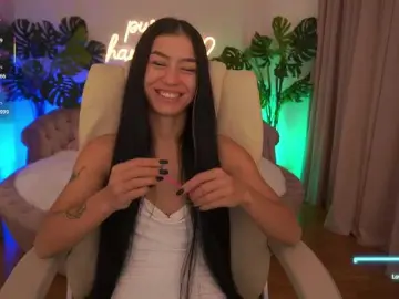 FataleNellie  live sex cam