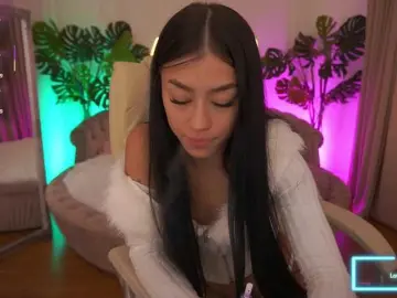 FataleNellie  live sex cam