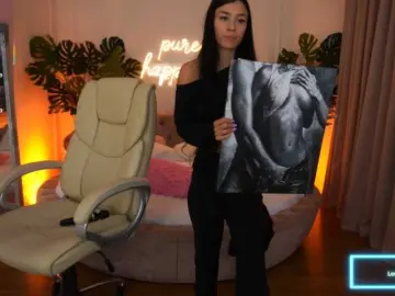 FataleNellie  live sex cam