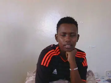 Nolwazi69  live sex cam