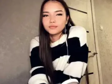 OfeliaHarger  live sex cam