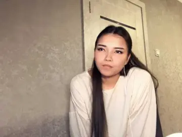 OfeliaHarger  live sex cam