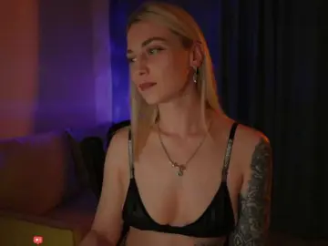 BlackMonro  live sex cam