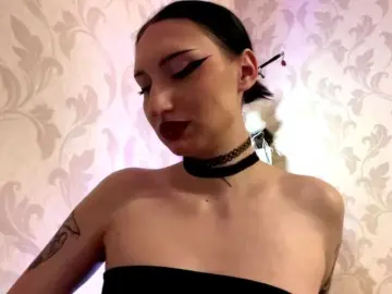 CarlenaMeil  live sex cam