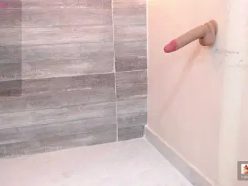 KimberlyBale  live sex cam