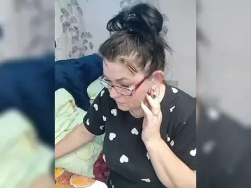 KindaKinda  live sex cam