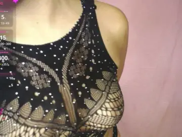 LuluPeach069  live sex cam