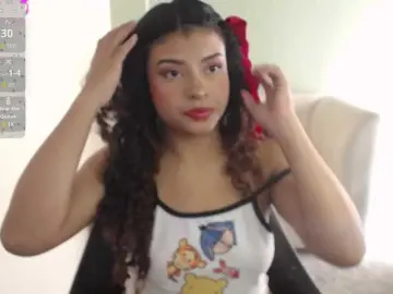 LuluPeach069  live sex cam