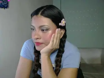 LuluPeach069  live sex cam