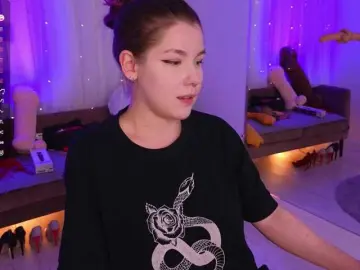 MiraFalls  live sex cam