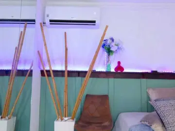 Amara-w  live sex cam