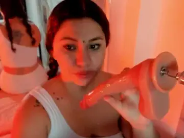 Hadecute  live sex cam