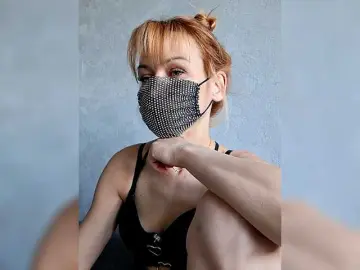 Krisred  live sex cam