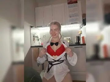 Miss-1m  live sex cam