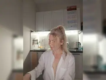 Miss-1m  live sex cam