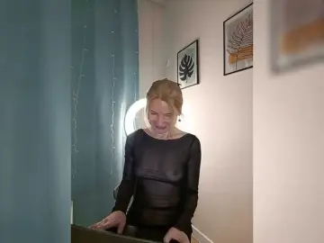 Miss-1m  live sex cam