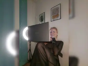 Miss-1m  live sex cam