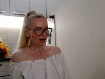 Miss-1m  live sex cam