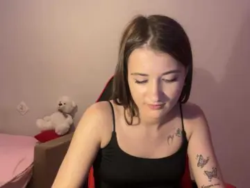 Nessy-messy  live sex cam