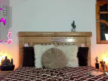 Oriana-faddila  live sex cam