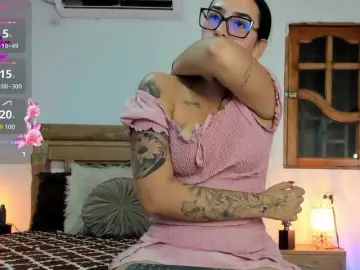 Oriana-faddila  live sex cam