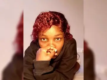 Peachkitty20  live sex cam