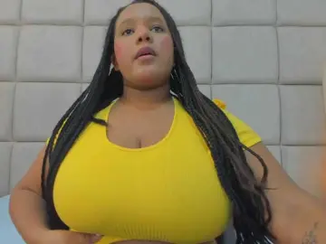 Stefany1512  live sex cam