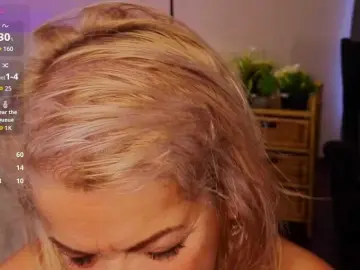 AnittaHarris  live sex cam