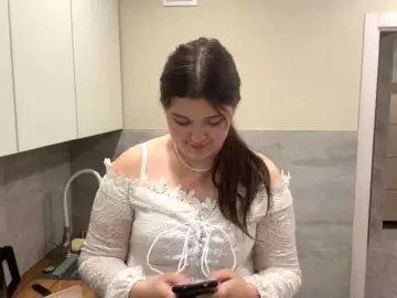 AshleaReuer  live sex cam