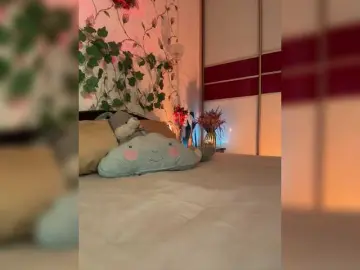 CutieDollBC  live sex cam