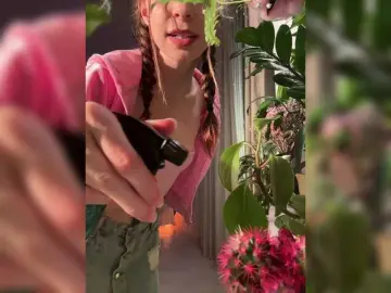 CutieDollBC  live sex cam