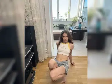 CutieDollBC  live sex cam