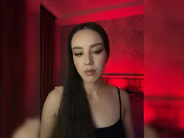 LizaKing  live sex cam
