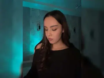 LizaKing  live sex cam