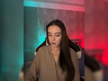 LizaKing  live sex cam