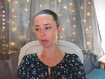 MilkaMilfMilka  live sex cam