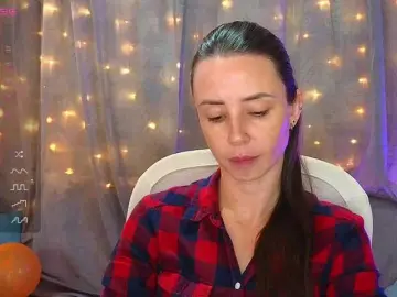 MilkaMilfMilka  live sex cam