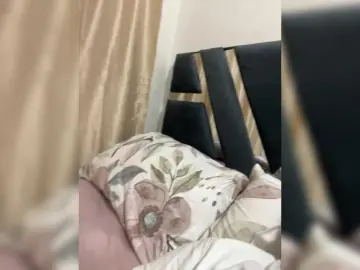 Nahiet  live sex cam