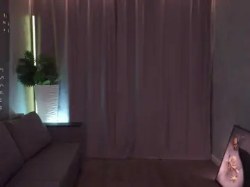 AnuricBriny  live sex cam