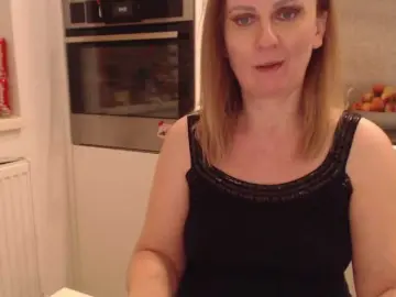JacquiGray  live sex cam