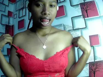 Larah00  live sex cam