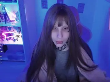 Nanka-bananka  live sex cam