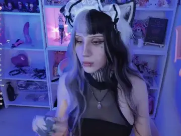 Nanka-bananka  live sex cam